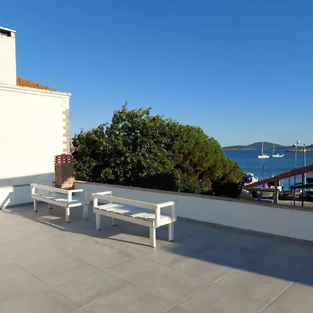 Vakantiehuis Cunda Center Sea View With Terrace Ayvalı
